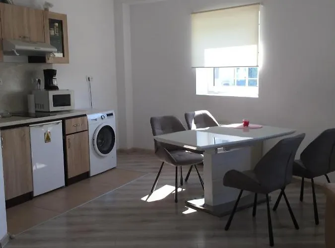 евксиновград, една спалня - безплатен паркинг, Apartment Warna